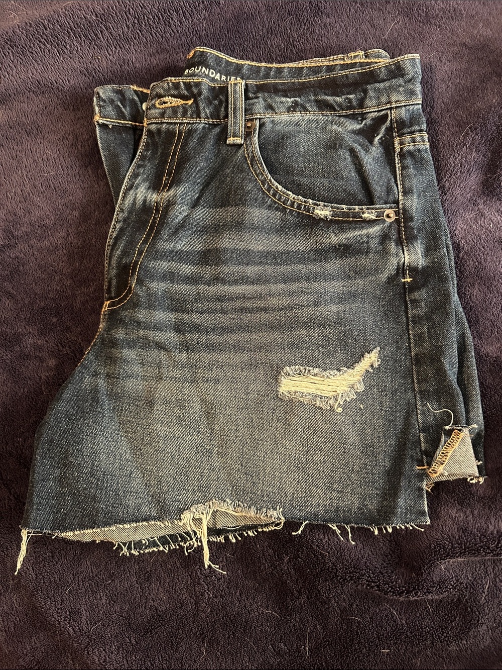 Juniors No Boundaries Distressed Dark Blue Denim Jean Shorts